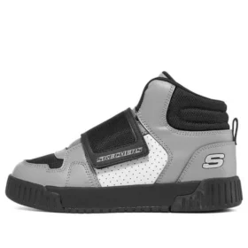 Adaptoare „Gri Negru”