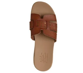 Bobs Desert Kiss Low – Aspect cu ținte