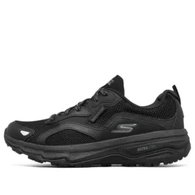 Go Run Trail Altitude Low-Top Negru