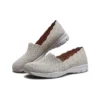 Încălțăminte slip-on modernă și confortabilă, de culoare ivoriu