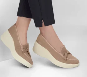 Relaxed Fit: Parallel Lite – Zbor ușor