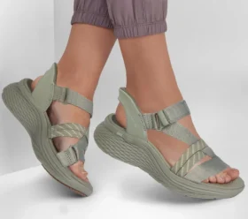 Skechers Slip-ins: Sandale Max Cushioning Elite 2.0 – Emery