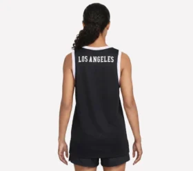 Tricou Street Sideline